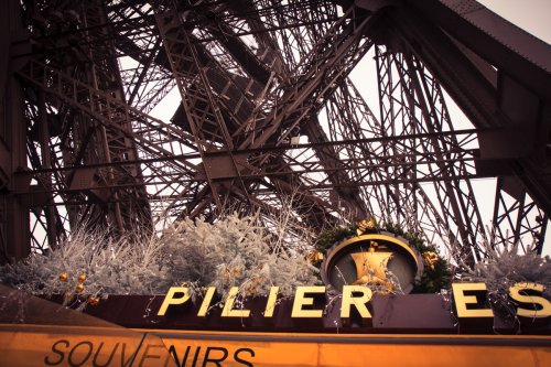 Pilier Est de la Tour Eiffel